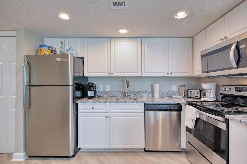 Вилла 2501 S Ocean Blvd, 0813 - Ocean View Sleeps 8 Миртл-Бич Экстерьер фото